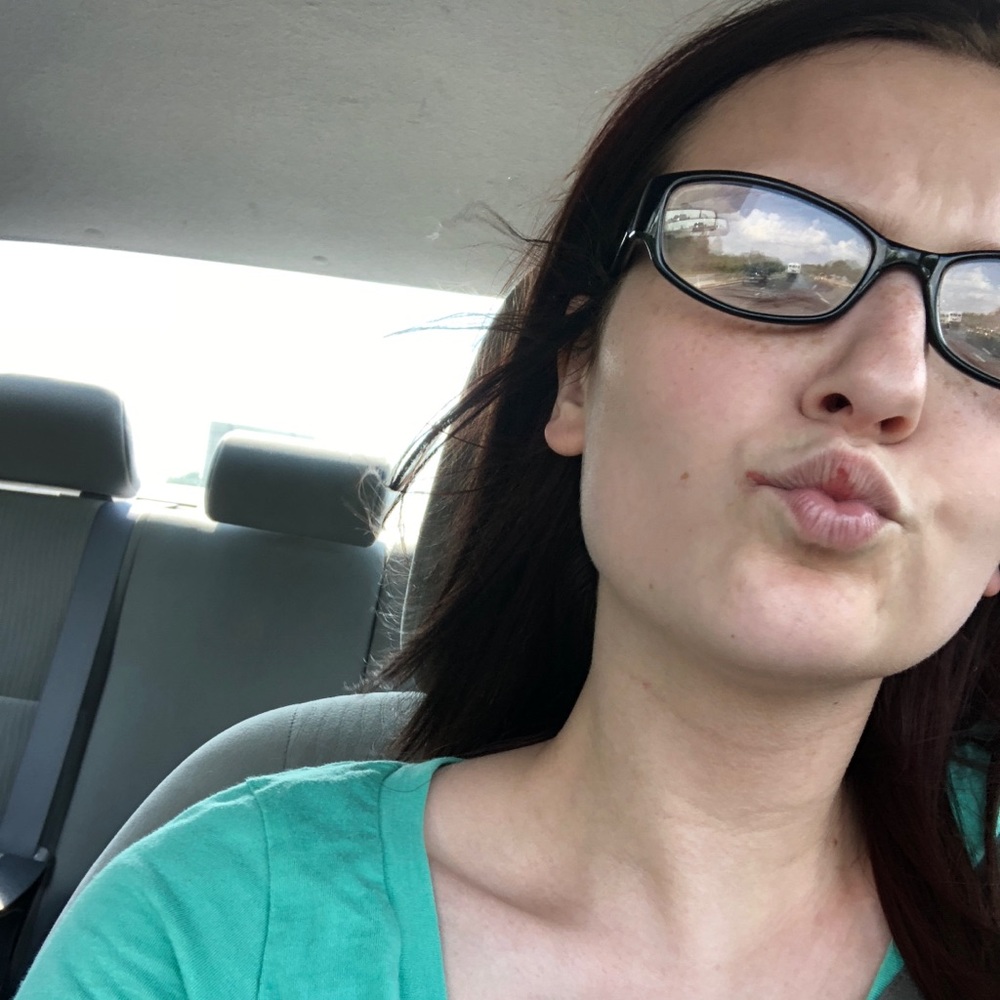 Meet your Posher, Rachel